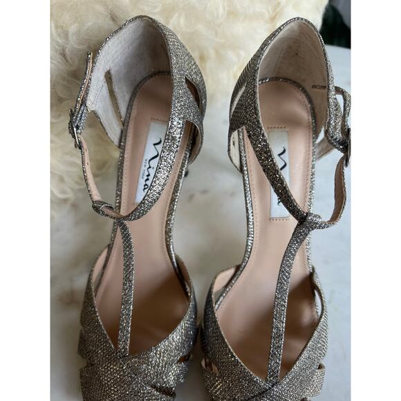 Nina New York Silver Sparkle Strappy Heels 9.5 - Picture 3 of 8
